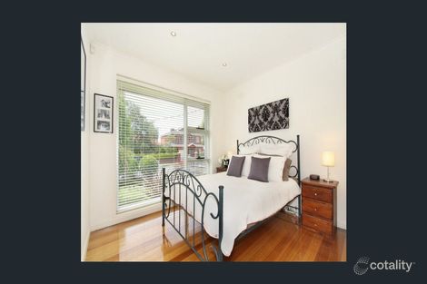 Property photo of 5 Margaret Street Carnegie VIC 3163