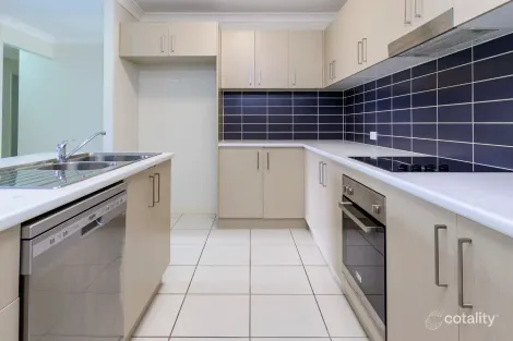 Property photo of 2/91A Lynfield Drive Caboolture QLD 4510