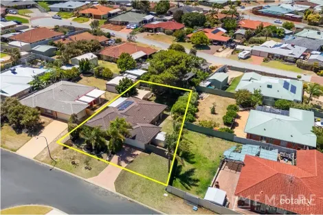 Property photo of 2 Wintersweet Place Halls Head WA 6210