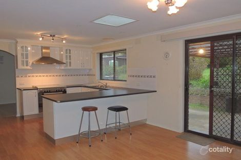 Property photo of 7 Simper Court Drouin VIC 3818
