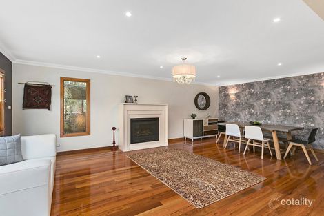 14 Sugarwood Pl, Farmborough Heights, NSW 2526