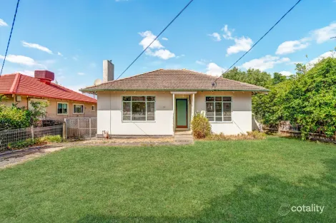 21 Summerhill Rd, Reservoir, VIC 3073