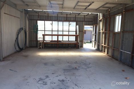 Property photo of 5-9 Pine Street Kalpowar QLD 4630