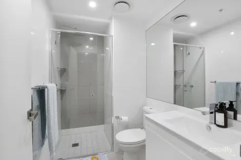 Property photo of 33 Bronte Road Bondi Junction NSW 2022