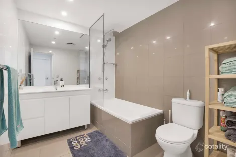 Property photo of 33 Bronte Road Bondi Junction NSW 2022