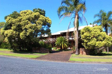 2/2 Bowral St, Hawks Nest, NSW 2324