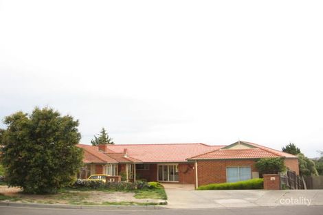 4 Grenville Ct, Berwick, VIC 3806