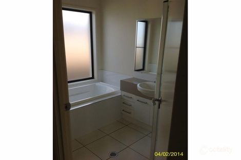 Property photo of 19 Peppermint Crescent Sippy Downs QLD 4556