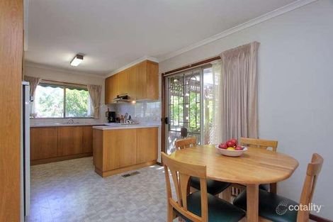 Property photo of 1/16 Cheviot Road Mount Waverley VIC 3149
