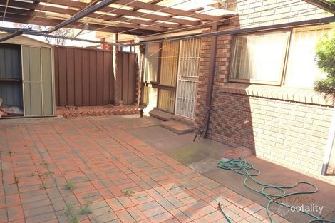 Property photo of 9/100 Hoxton Park Road Lurnea NSW 2170