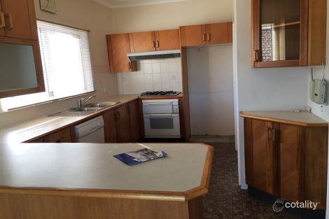 Property photo of 6 Gosford Street Point Clare NSW 2250