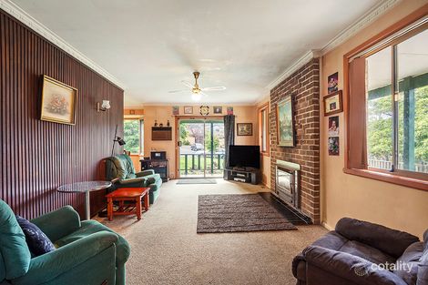 Property photo of 21 Curnola Court Doncaster VIC 3108