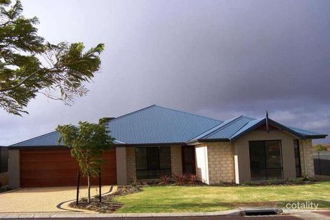 Property photo of 11 Diamondbird Crest Baldivis WA 6171