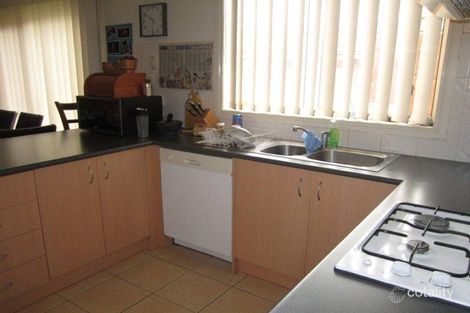 Property photo of 33 Geebung Road Cranbourne West VIC 3977