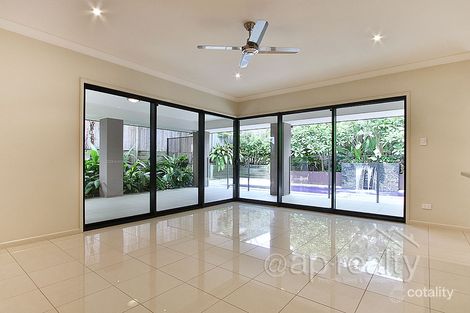 Property photo of 39 Hinchinbrook Circuit Forest Lake QLD 4078