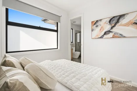 Property photo of 5/32 Shadforth Street Westmeadows VIC 3049