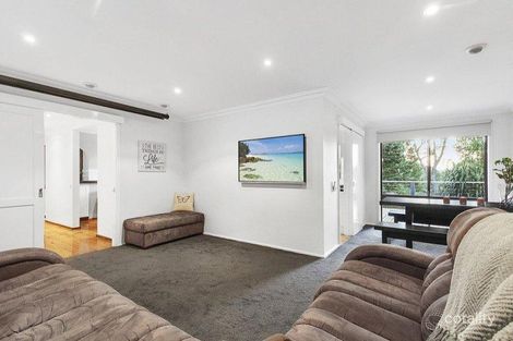 Property photo of 3 Morrison Crescent Kilsyth VIC 3137