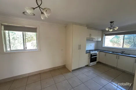 Property photo of 4 Kalimna Crescent Coolaroo VIC 3048