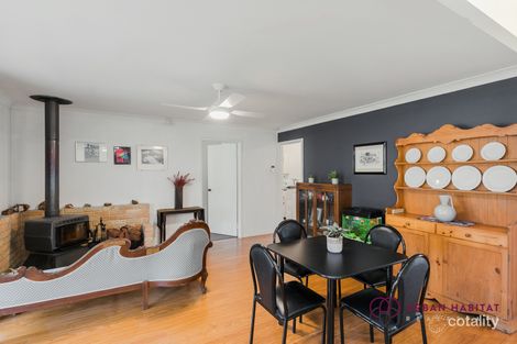 Property photo of 2 Eagle Rise Yangebup WA 6164