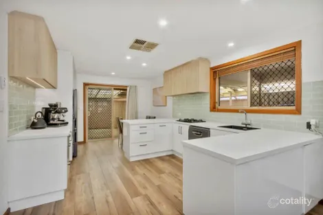 Property photo of 1/15 Eugene Crescent Parafield Gardens SA 5107