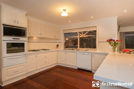 Property photo of 37 Lorikeet Drive Berwick VIC 3806