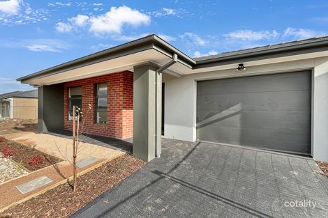 20 Maggie Cres, Mambourin, VIC 3024