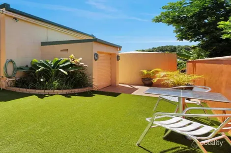 Property photo of 6 Sturgeon Street Ball Bay QLD 4741