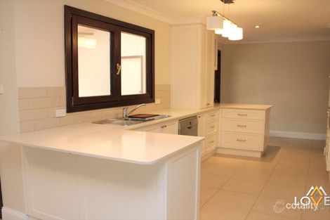Property photo of 21 Lewis Luxton Avenue Gordon ACT 2906