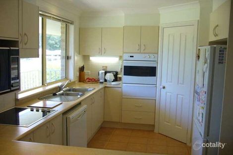 Property photo of 2 Springhill Place Lake Cathie NSW 2445