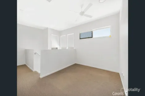 Property photo of 14 Splendor Place Birtinya QLD 4575