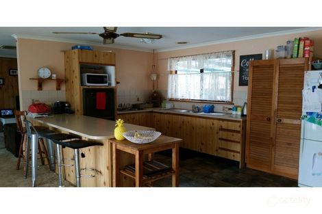Property photo of 16 Avenue Road Strathalbyn SA 5255