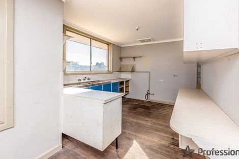 Property photo of 271 Seventh Street Wonthella WA 6530