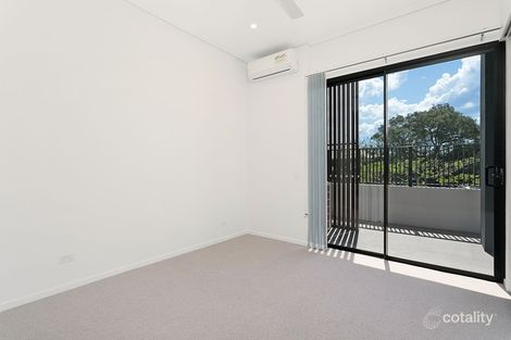 Property photo of 102/30 York Street Indooroopilly QLD 4068