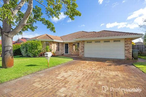 Property photo of 35 Barton Drive Australind WA 6233