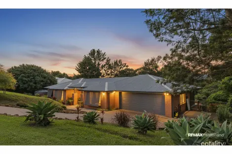 Property photo of 3 Knolls Court Maleny QLD 4552