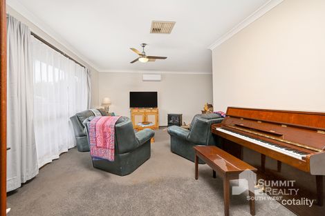 Property photo of 21 Murray Drive Withers WA 6230