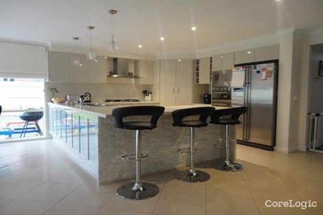 Property photo of 10 Washington Place Point Cook VIC 3030