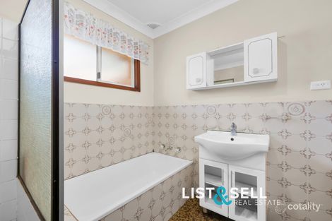 Property photo of 10/4 Sitella Place Ingleburn NSW 2565