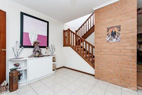 Property photo of 5 Cheviot Place Sinnamon Park QLD 4073