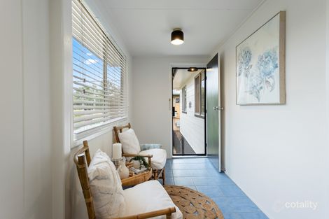 Property photo of 17 Chifley Crescent Brassall QLD 4305