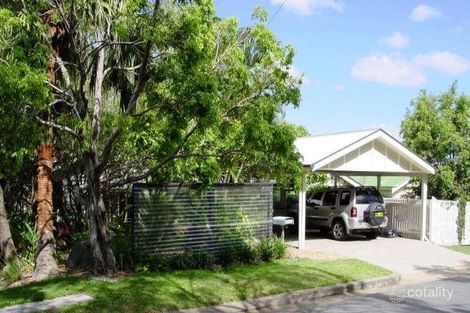 27 Byrne Pde, Balmoral, QLD 4171