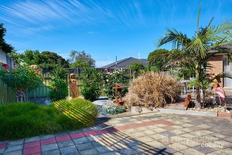 Property photo of 5 Lyndale Court Dandenong North VIC 3175