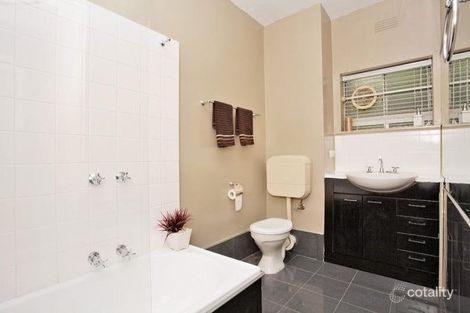 Property photo of 5/70 Beach Road Mentone VIC 3194