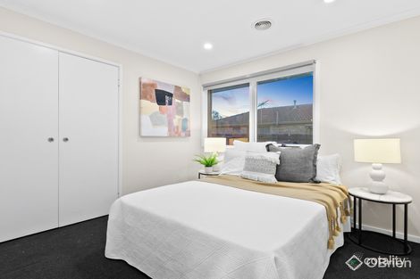 Property photo of 20 Carrington Crescent Carrum Downs VIC 3201