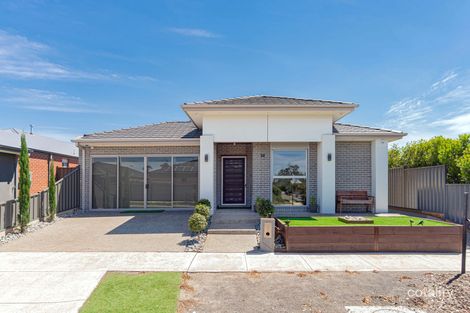 Property photo of 50 Mackellar Drive Roxburgh Park VIC 3064