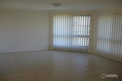 Property photo of 4 Seonaid Place Gracemere QLD 4702