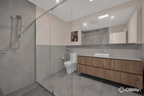 Property photo of 8 Decipher Street Aintree VIC 3336