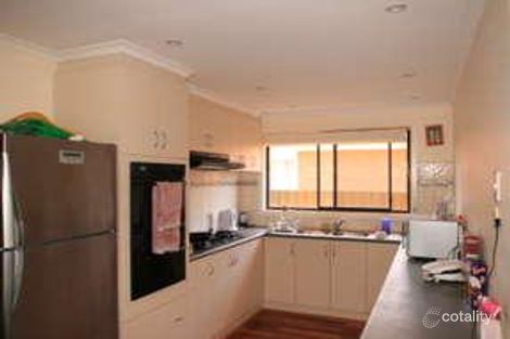 Property photo of 1/8 Kiama Road Werribee VIC 3030