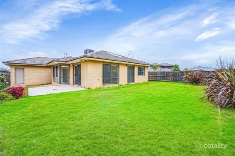 Property photo of 19 Gyrfalcon Way Doreen VIC 3754