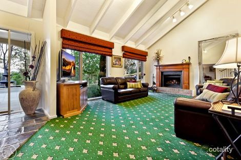 Property photo of 5 Fleming Court Research VIC 3095